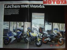 Lachspiegelcentrale verleende graag haar medewerking aan motorblad Moto 73 voor een artikel over Honda 600 motoren die gefotografeerd werden voor onze lachspiegels. Lachspiegelcentrale verleende graag haar medewerking aan motorblad Moto 73 voor een artikel over Honda 600 motoren die gefotografeerd werden voor onze lachspiegels.